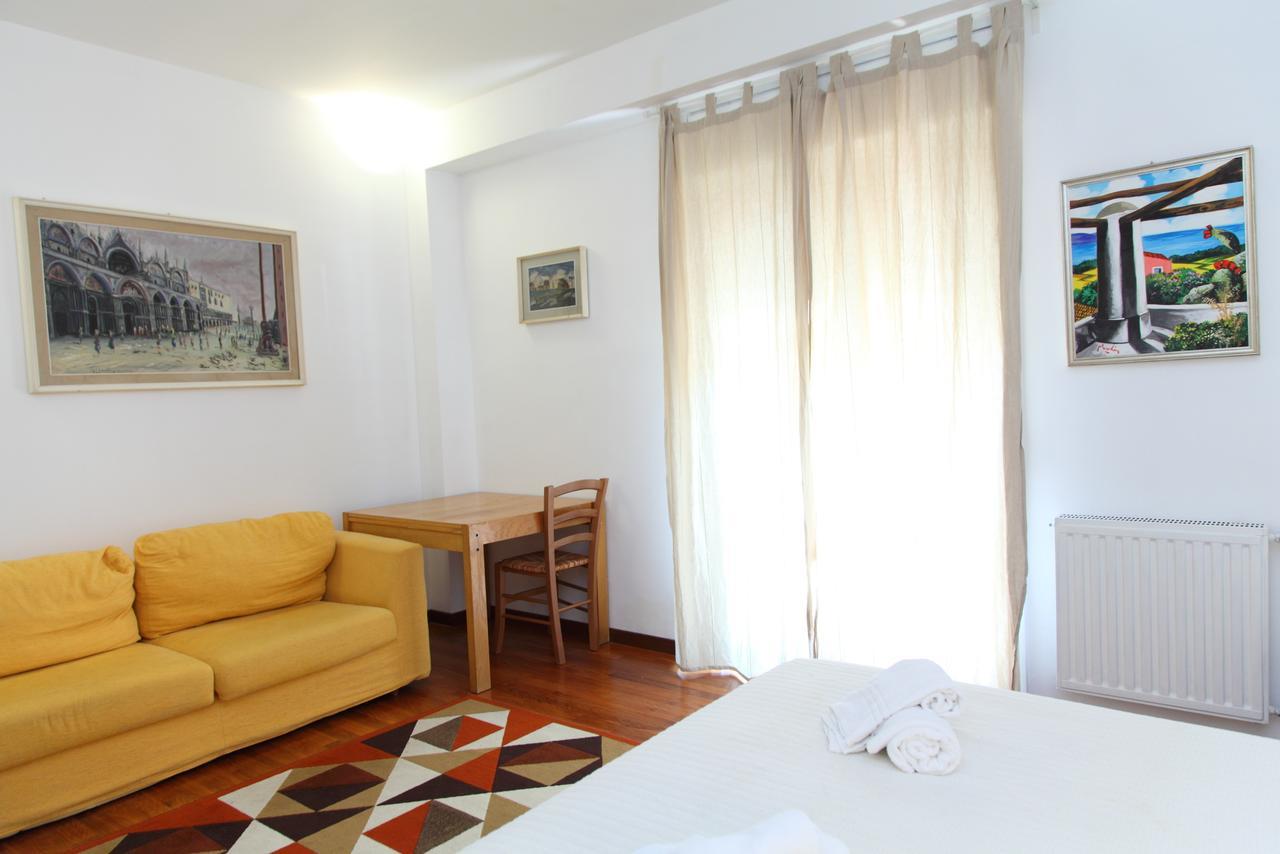 Family House - By Vacation Service Cefalù Εξωτερικό φωτογραφία
